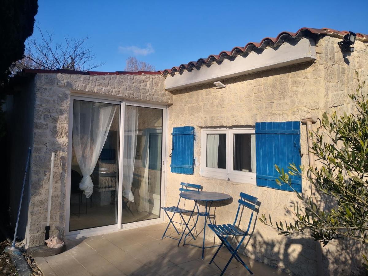 La Petite Maison De Lingling Mornas Luaran gambar